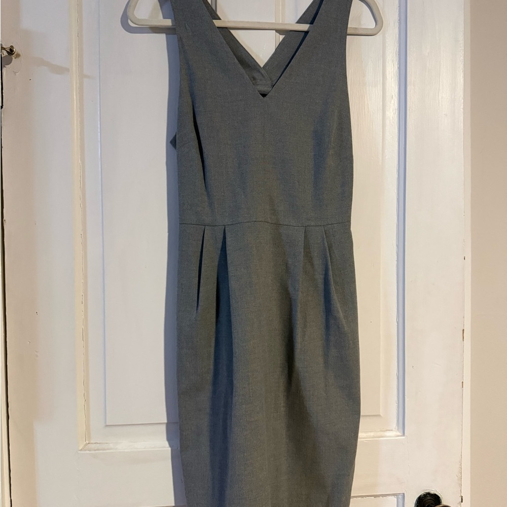 Banana Republic Gray V-Neck Midi Dress